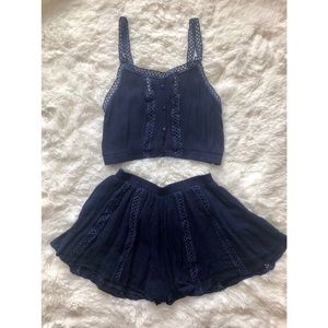 Two piece set